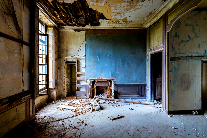 Urbex we wnętrzu zabytkowej kamienicy