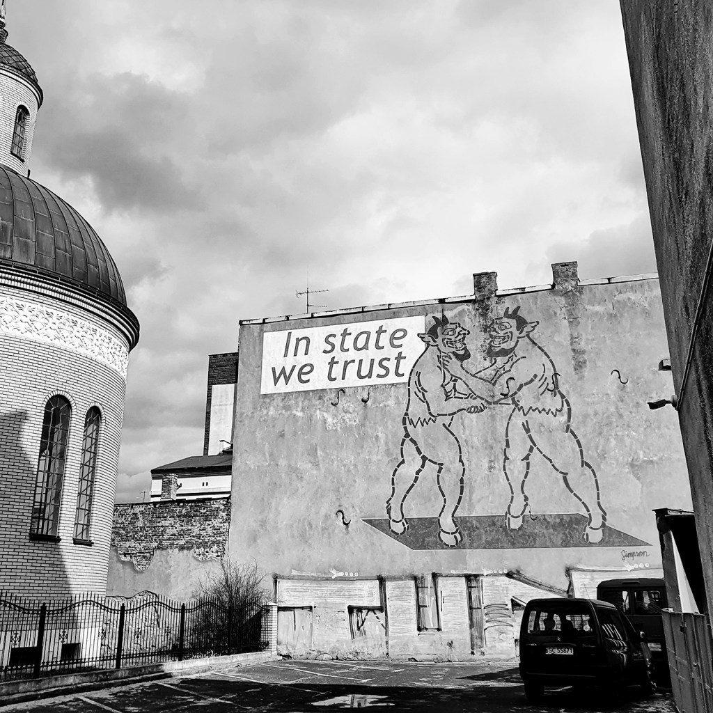 In state we trust - mural Free Market Simpson w Częstochowie