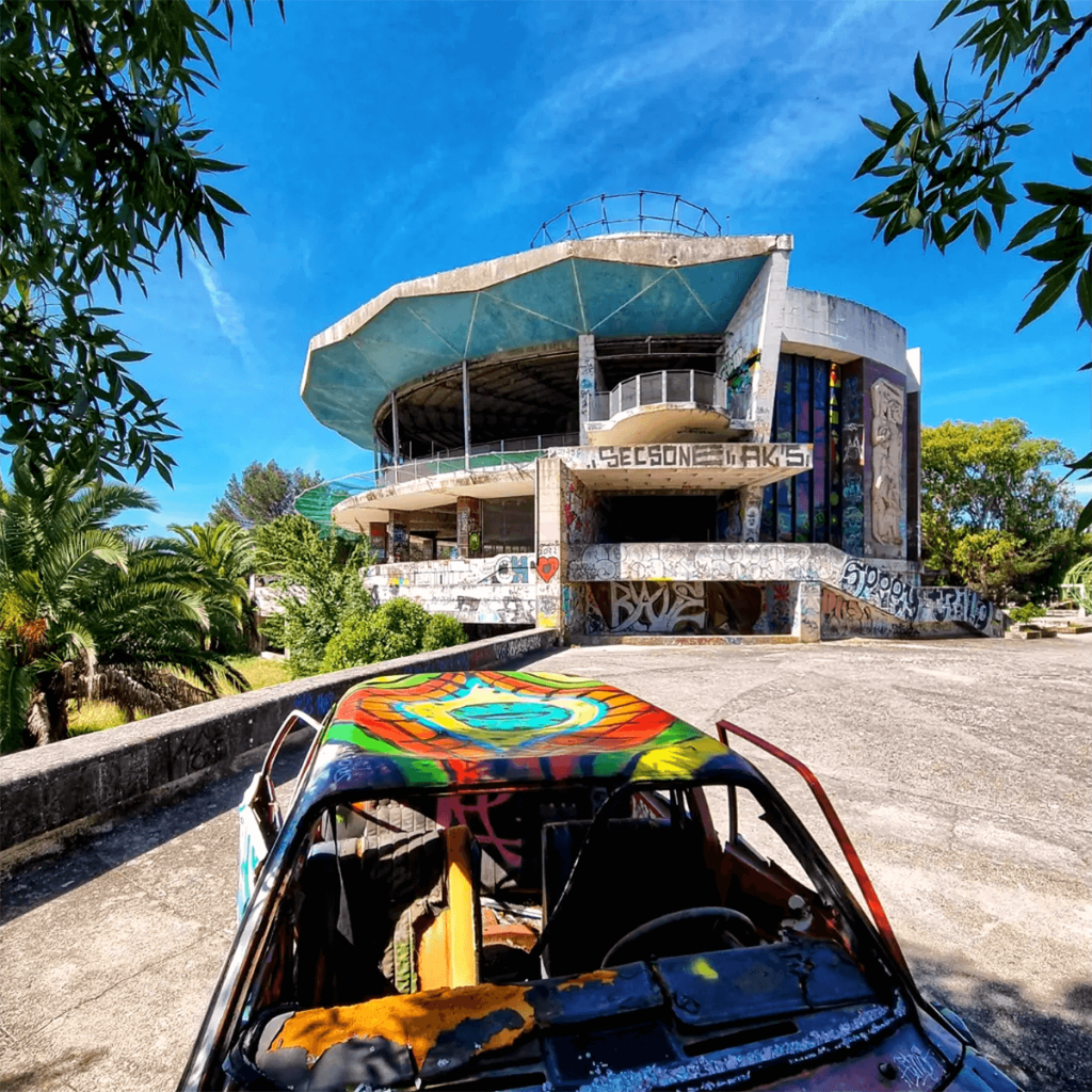 Dawna restauracja Panoramico de Monsanto w Lizbonie