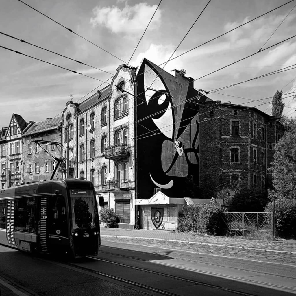 Mural Noriakiego Pan Peryskop na Załężu