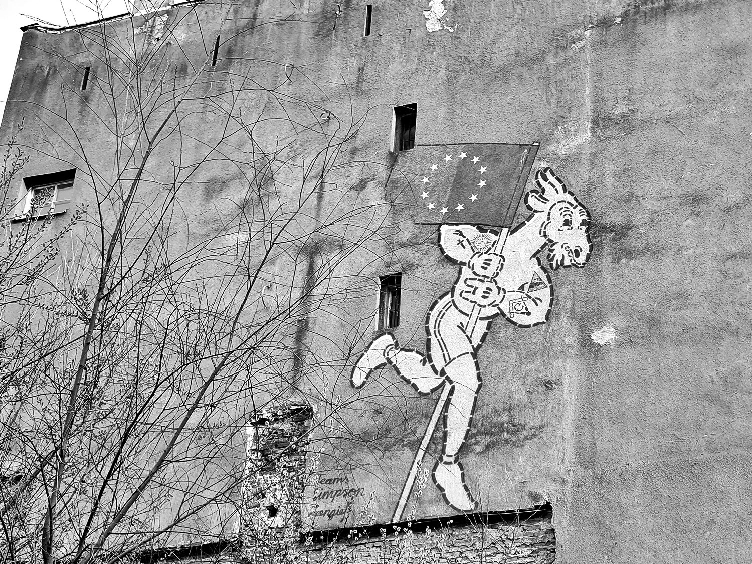 Koziołek Free Market Simpson mural w Warszawie