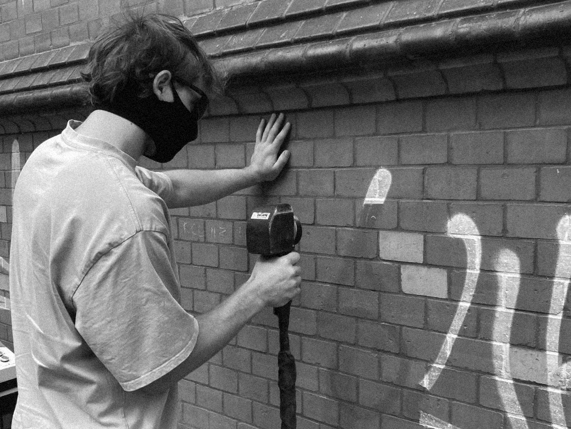 Grupa Upiększania Miasta – walka z graffiti i nielegalnymi reklamami